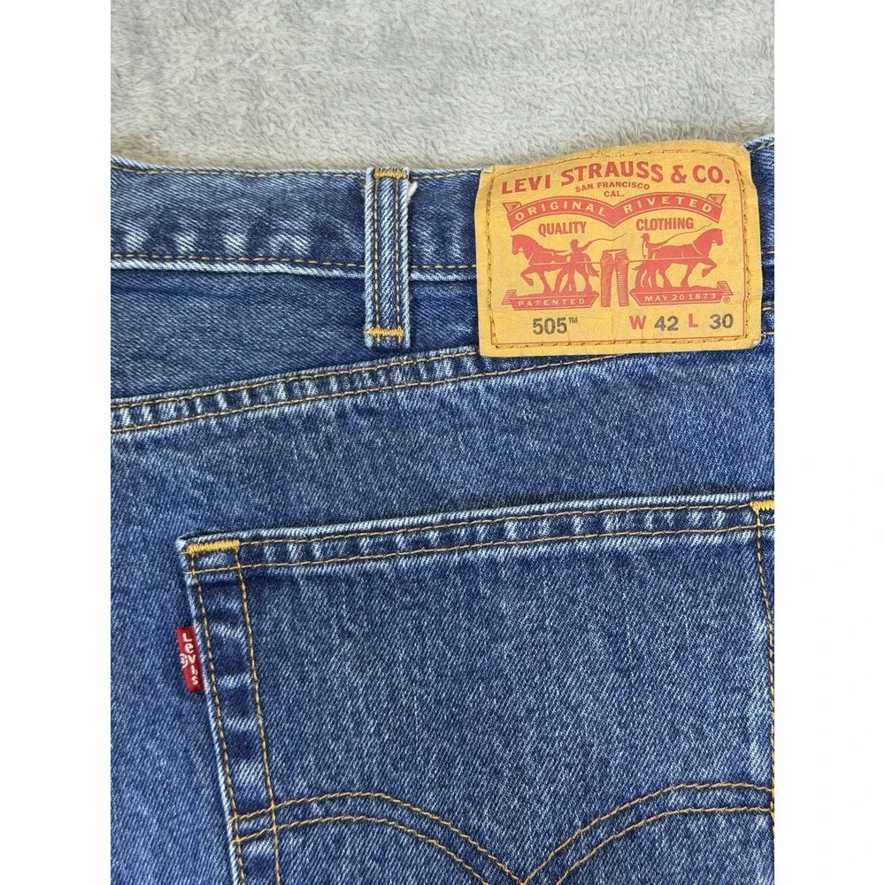 Levis Jeans Mens 42x30 Blue Medium Wash Denim 505 Straight High Rise‎ Workwear
